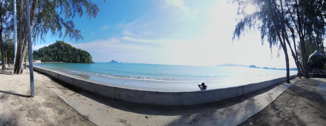 Lily Holiday 百合假日 Patong Екстер'єр фото